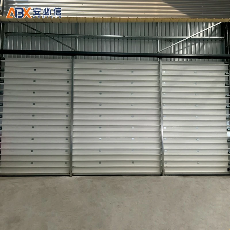 山南电动滑升门